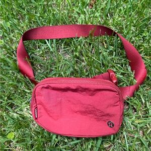 Lulu Lemon Everywhere Belt Bag 1L Terra Orange Red